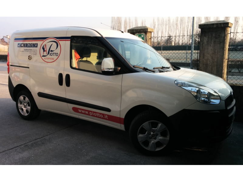 Officina mobile Officina mobile per soccorso stradale